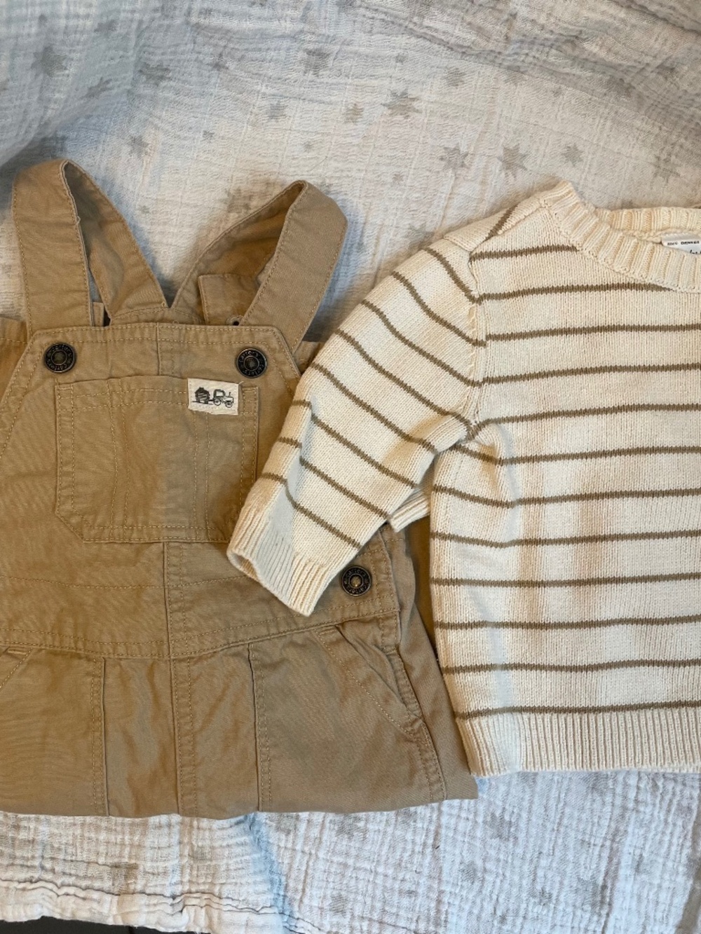 Carters outfits 9mo